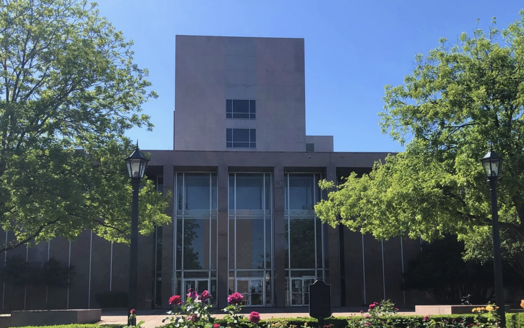 Texas appeals court throws out indictment of groundbreaking Black sheriff